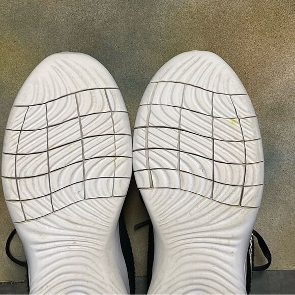 Nike Flex Experience Run 11 Next Nature Women's Black Sneakers Size 8 - Picture 15 of 16